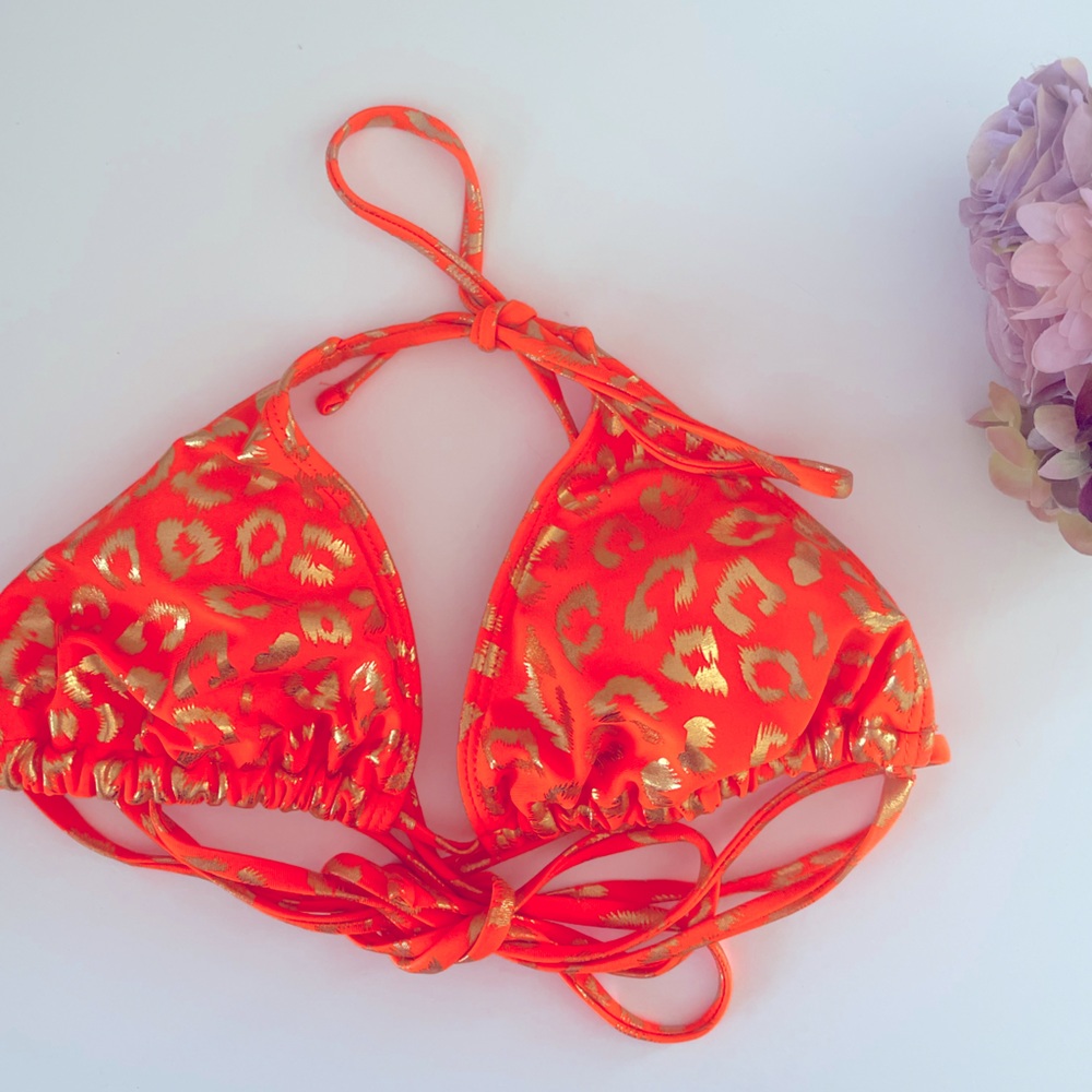 Bikini top